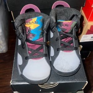 Toddler size 8C jordan Bordeaux shoes